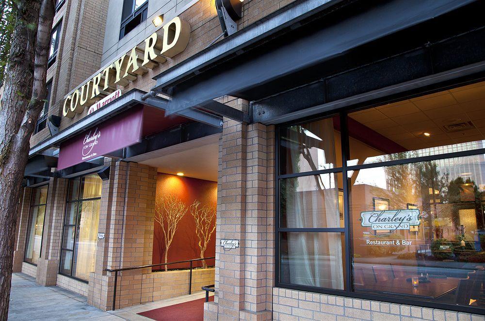 Courtyard Portland Downtown / Convention Center Hotel Екстериор снимка